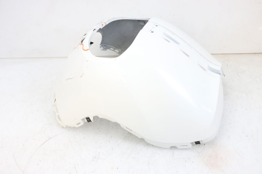 photo de FACE AVANT YAMAHA NEO'S CORE 1 (2022 - 2026) - Vue rapprochée