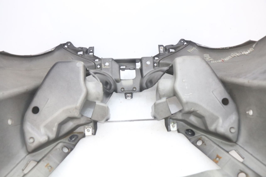 photo de FACE AVANT PIAGGIO MP3 LT 400 (2007 - 2012)