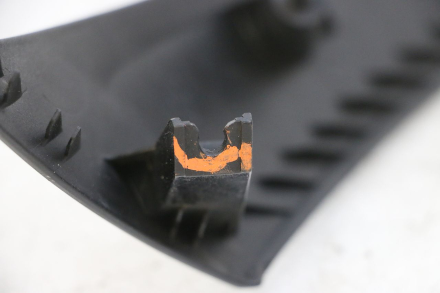 photo de FACE AVANT SUPERIEUR  SUZUKI BURGMAN 125 (2007 - 2014) - Zoom état d’usage