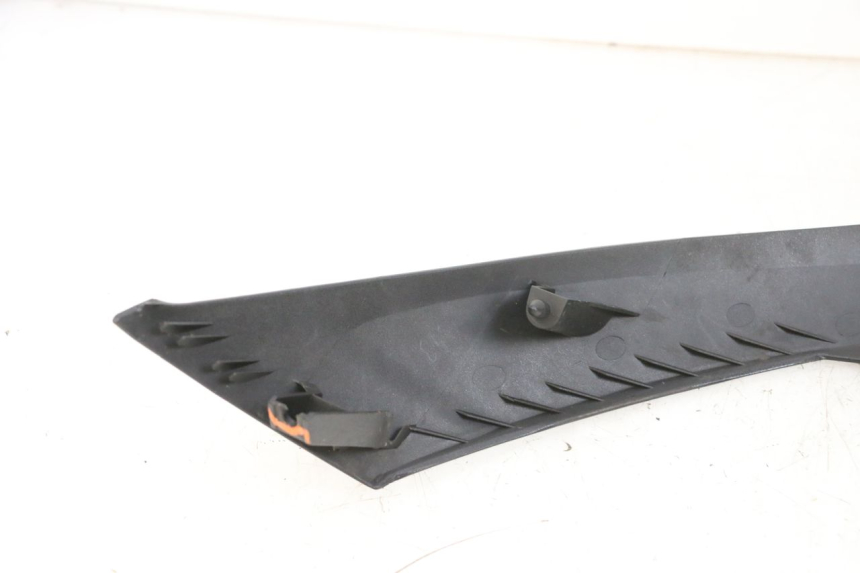 photo de FACE AVANT SUPERIEUR  SUZUKI BURGMAN 125 (2007 - 2014) - Vue d’ensemble