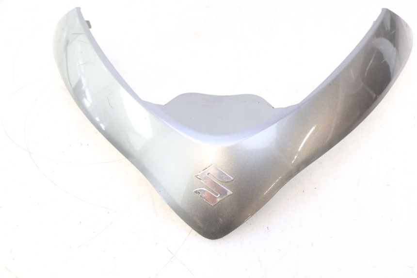 photo de FACE AVANT SUPERIEUR  SUZUKI BURGMAN 125 (2007 - 2014) - Marquages et références
