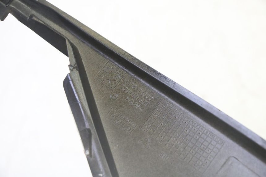 photo de FACE AVANT SUPERIEUR  PEUGEOT CITYSTAR 50 (2013 - 2017)