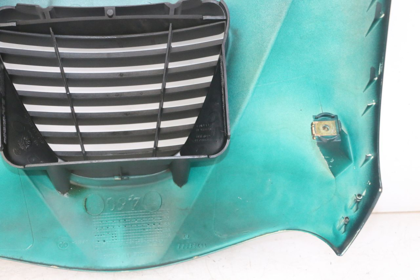 photo de FACE AVANT SUPERIEUR  PEUGEOT ELYSEO 125 (1999 - 2004)