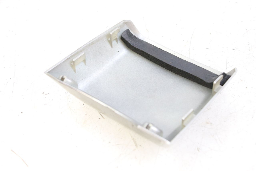 photo de FACE AVANT SUPERIEUR  HONDA WALLAROO DX 50 (1993 - 1996)