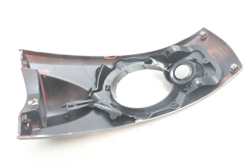 photo de FACE AVANT SUPERIEUR  PEUGEOT LUDIX BLASTER 50 (2006 - 2014) - Points de fixation