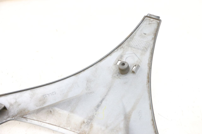 photo de FACE AVANT SUPERIEUR PIAGGIO MP3 125 (2006 - 2014)