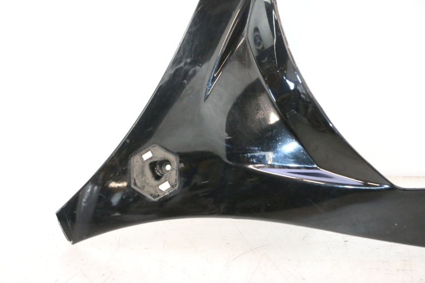 photo de FACE AVANT SUPERIEUR PIAGGIO MP3 500 (2011 - 2015) - Marquages et références