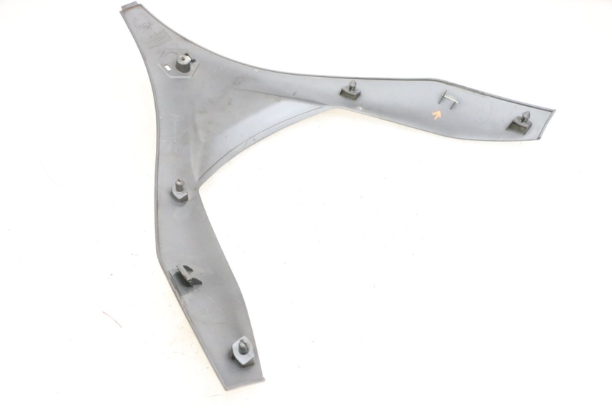 photo de FACE AVANT SUPERIEUR PIAGGIO MP3 500 (2011 - 2015)