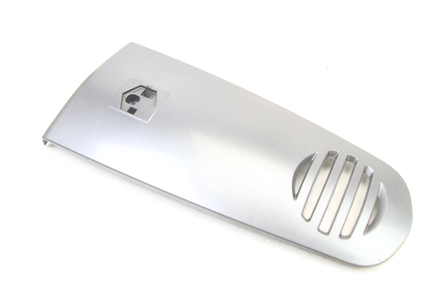 photo de FACE AVANT SUPERIEUR PIAGGIO VESPA GRANTURISMO 125 (2003 - 2007)