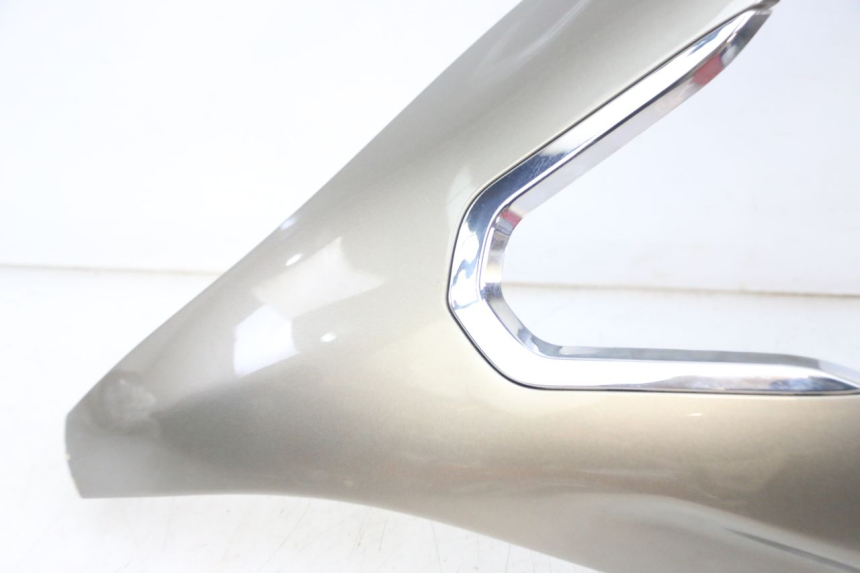 photo de FACE AVANT SUPERIEUR  PEUGEOT SATELIS 125 (2013 - 2018)