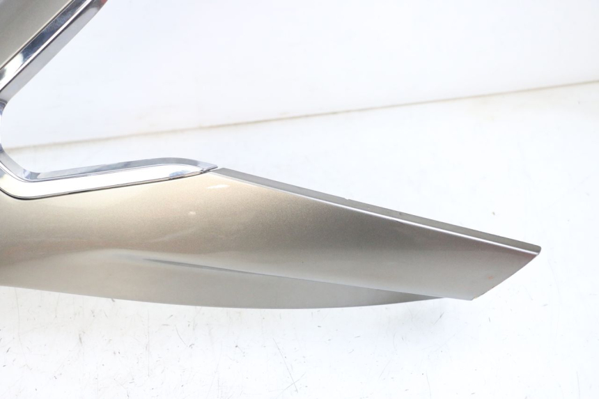 photo de FACE AVANT SUPERIEUR  PEUGEOT SATELIS 125 (2013 - 2018)