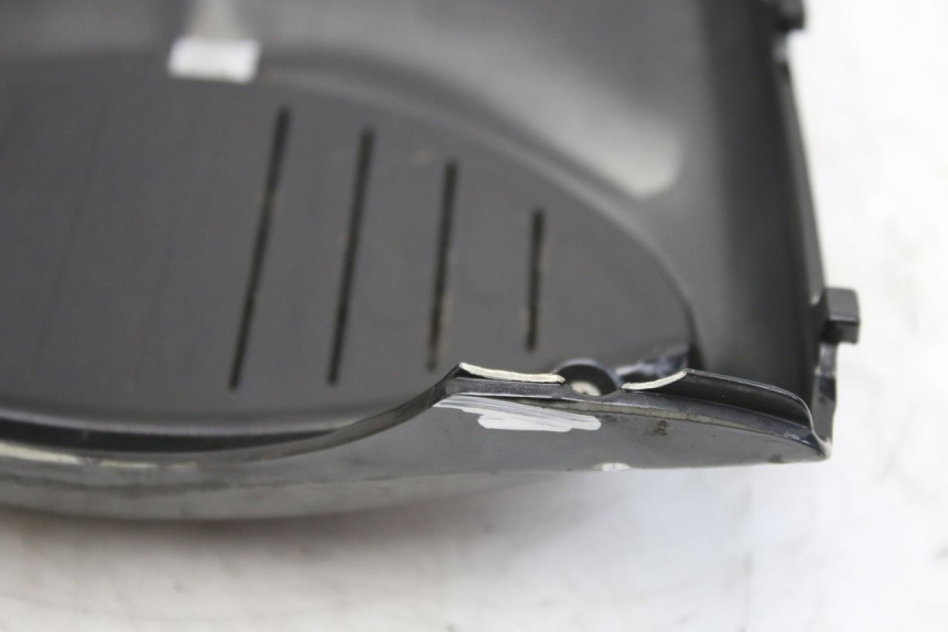 photo de FACE AVANT SUPERIEUR APRILIA SCARABEO 100 (2003 - 2012)