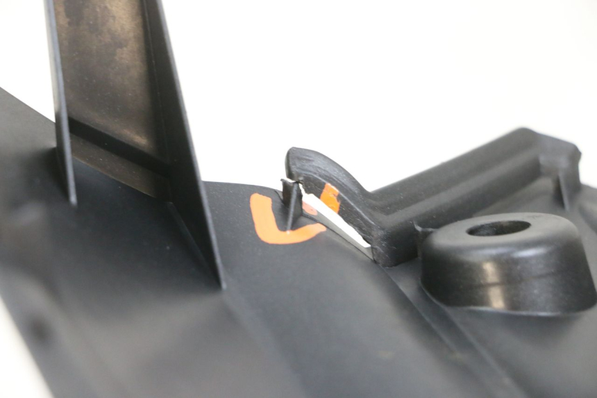 photo de FACE AVANT SUPERIEUR  YAMAHA TRICITY 300 (2020 - 2024) - Détail de la pièce