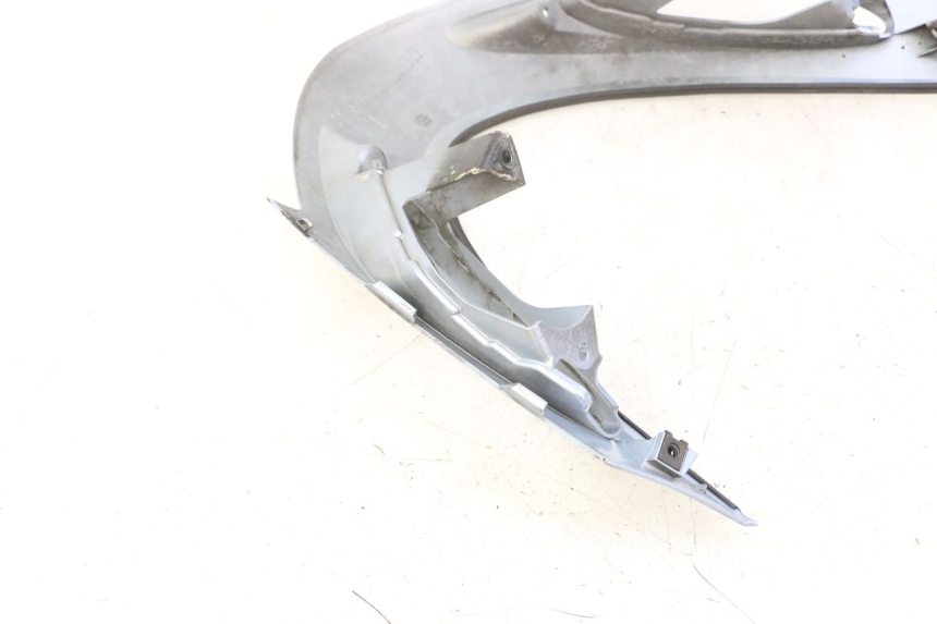 photo de FACE AVANT SUPéRIEUR SUZUKI UH BURGMAN 125 (2002 - 2006)
