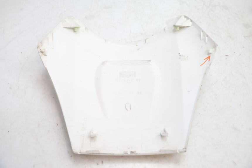 photo de FACE AVANT SUPERIEUR  PEUGEOT VIVACITY 100 (1999 - 2008) - Points de fixation