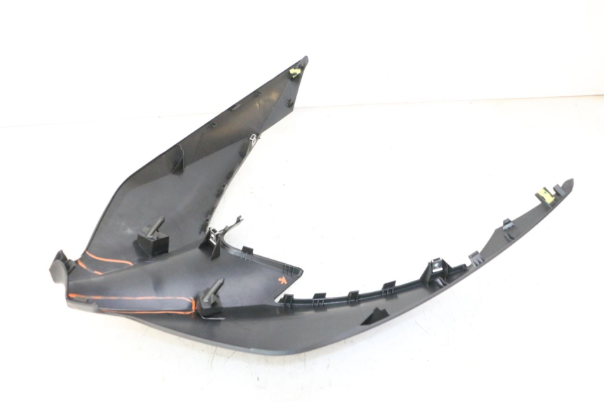 photo de FACE AVANT SUPERIEUR  YAMAHA XMAX X-MAX 125 (2021 - 2025) - Autre angle de vue