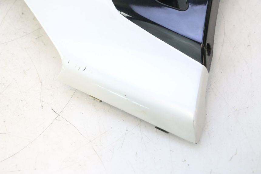 photo de FACE AVANT SUPERIEUR YAMAHA XMAX X-MAX 125 (2006 - 2009) - Détails caractéristiques