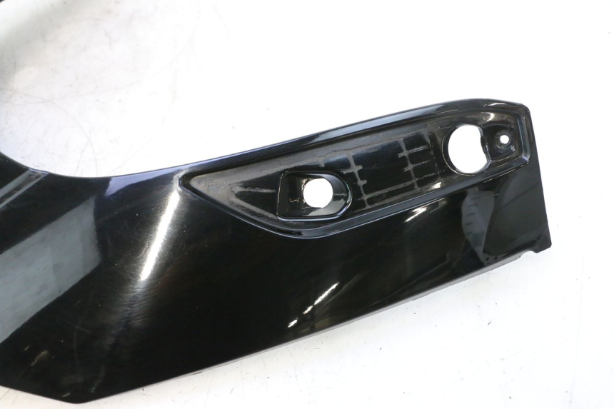 photo de FACE AVANT SUPERIEUR  PIAGGIO X8 STREET 125 (2006 - 2007) - Points de fixation