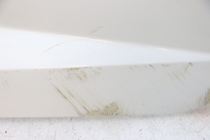 photo de FACE AVANT YAMAHA X-MAX XMAX 125 (2010 - 2013) - Gros plan technique