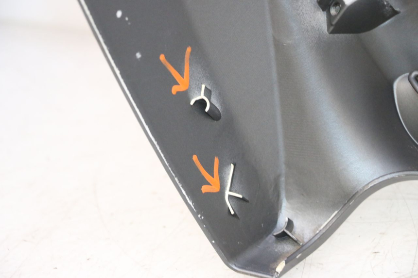 photo de FACE AVANT YAMAHA X-MAX XMAX 125 (2010 - 2013) - Détails caractéristiques