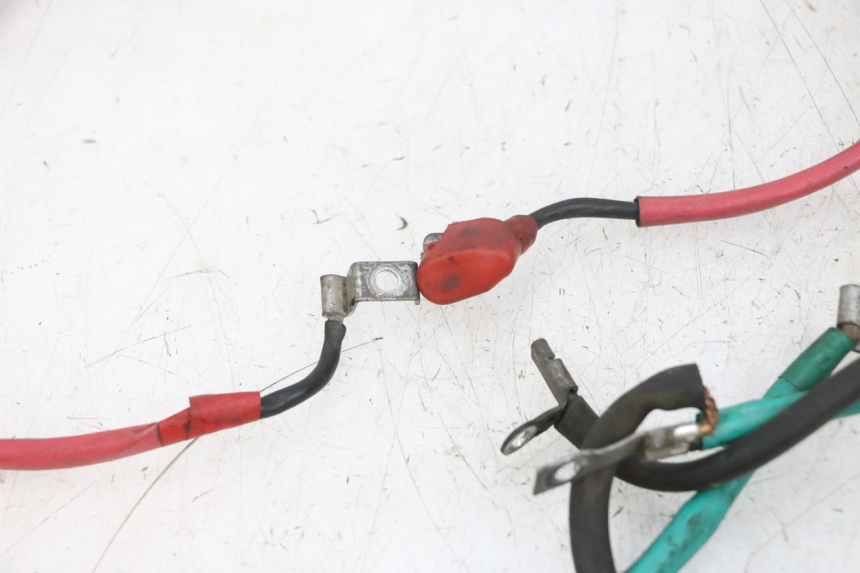 photo de FAISCEAU BATTERIE KYMCO LIKE 125 (2009 - 2016) - Gros plan technique