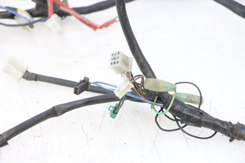 photo de FAISCEAU MBK BOOSTER SPIRIT 50 (2004 - 2017) - Autre angle de vue