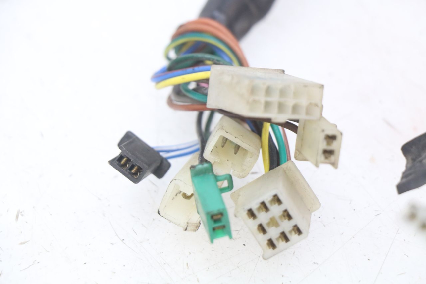 photo de FAISCEAU MBK BOOSTER SPIRIT NAKED 50 (2004 - 2017)