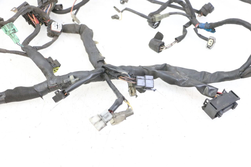 photo de FAISCEAU SUZUKI BURGMAN 125 (2015 - 2017) - Autre angle de vue