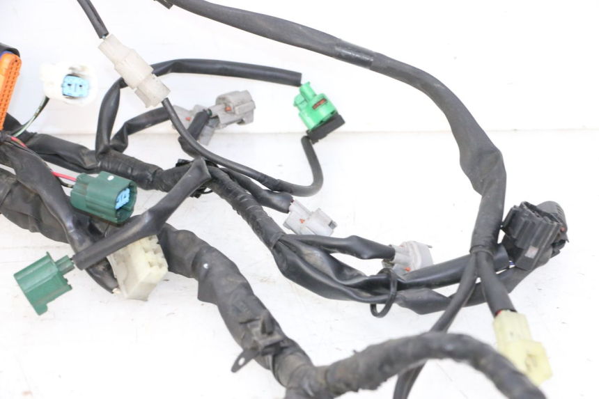 photo de FAISCEAU YAMAHA FZ6 FAZER S2 600 (2007 - 2011)