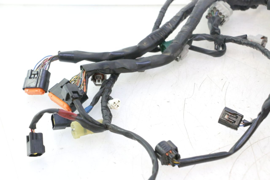 photo de FAISCEAU YAMAHA FZ8 800 (2010 - 2016) - Gros plan technique