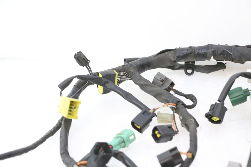 photo de FAISCEAU SUZUKI GSR 600 (2005 - 2012) - Marquages et références