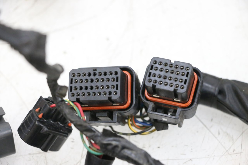 photo de FAISCEAU SUZUKI GSXR GSX-R 1000 (2003 - 2004) - Pièce contrôlée