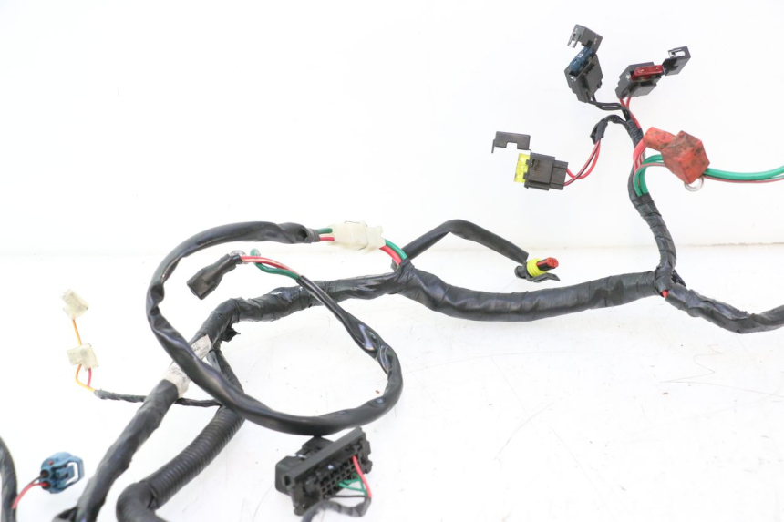 photo de FAISCEAU PEUGEOT KISBEE 2T 50 (2018 - 2022) - Gros plan technique