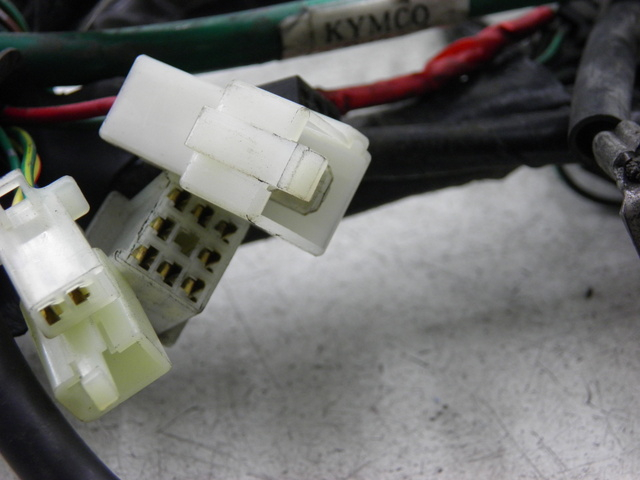 photo de FAISCEAU KYMCO DINK 125 (2007 - 2011) - Détail de la pièce
