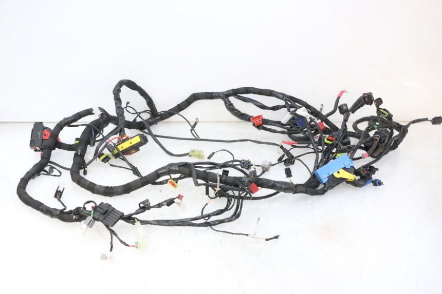 photo de FAISCEAU PIAGGIO MP3 HPE 310 (2024 - 2025)
