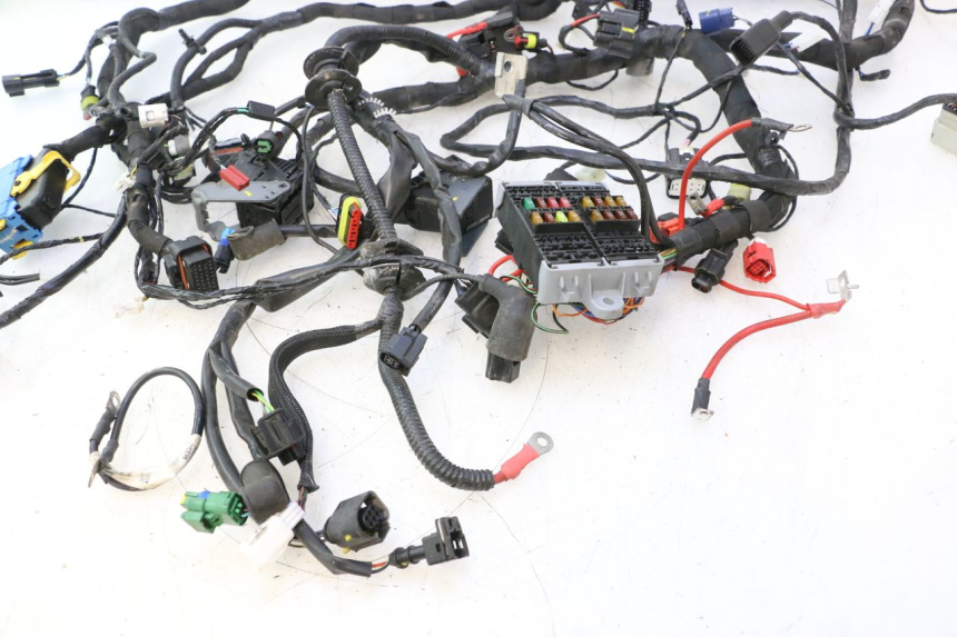 photo de FAISCEAU PIAGGIO MP3 HPE 530 (2022 - 2026) - Détail de la pièce