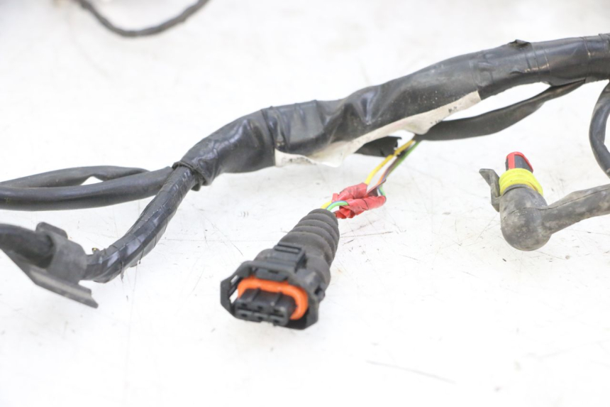 photo de FAISCEAU PIAGGIO MP3 LT 300 (2010 - 2016)