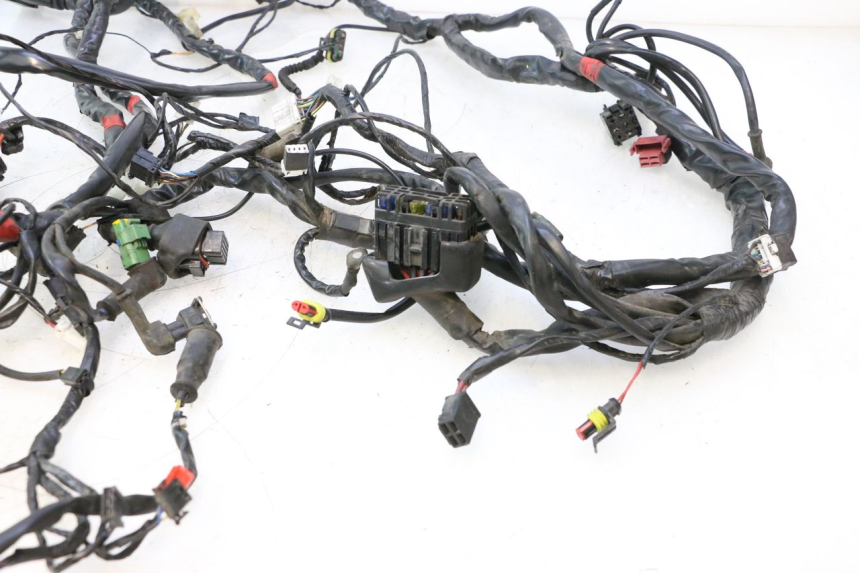 photo de FAISCEAU PIAGGIO MP3 LT 400 (2007 - 2012) - Zoom état d’usage