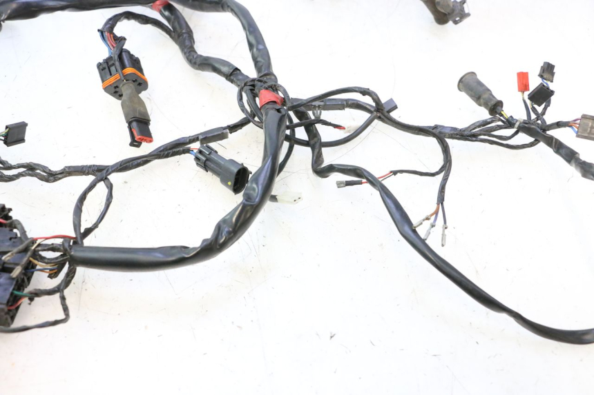 photo de FAISCEAU PIAGGIO MP3 LT 400 (2007 - 2012) - Gros plan technique