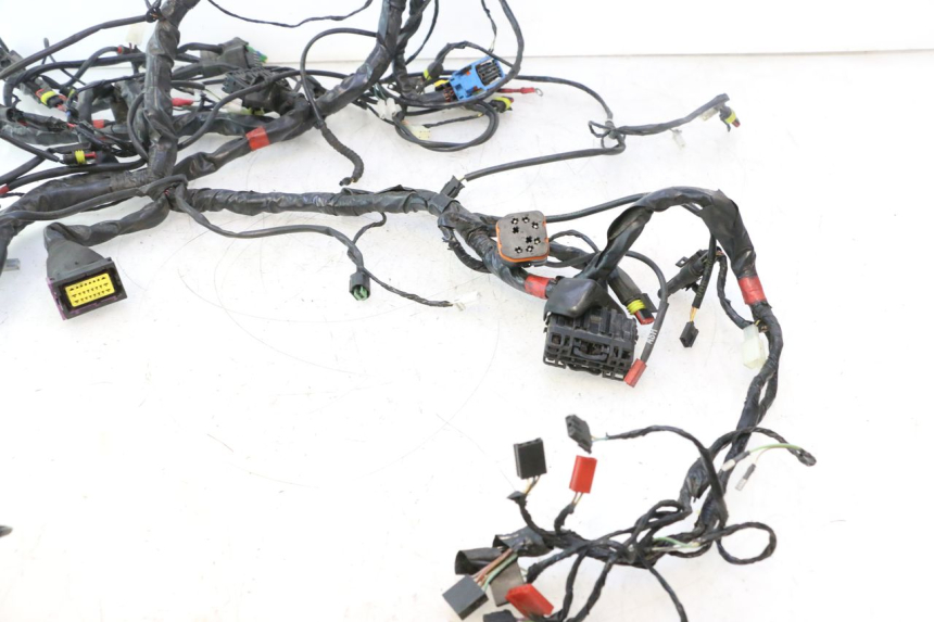 photo de FAISCEAU PIAGGIO MP3 500 (2016 - 2018) - Inspection visuelle