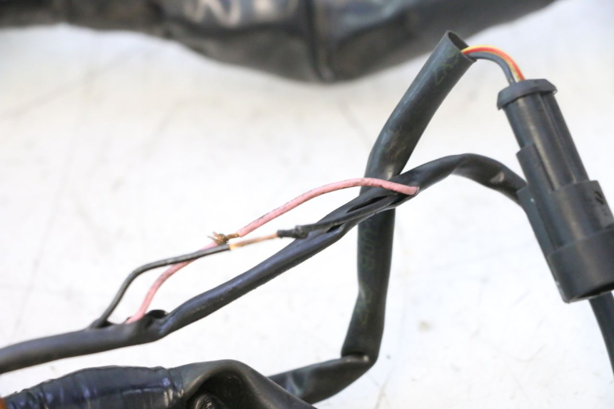 photo de FAISCEAU PIAGGIO MP3 500 (2016 - 2018) - Autre angle de vue