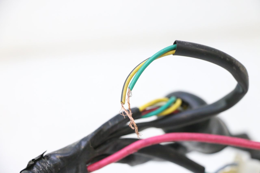 photo de FAISCEAU TNT MOTOR ROMA 10' 4T 50 (2007 - 2018) - Zoom état d’usage