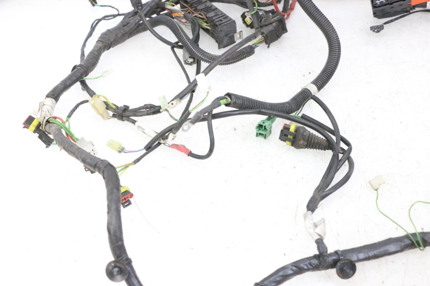photo de FAISCEAU PEUGEOT SATELIS 125 (2013 - 2018) - Marquages et références