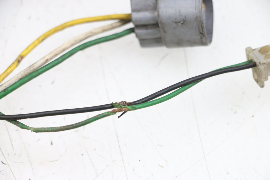 photo de FAISCEAU PEUGEOT SPEEDFIGHT 4 4T EFI 50 (2021 - 2025) - Gros plan technique