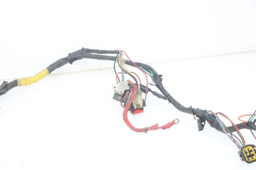 photo de FAISCEAU MBK STUNT NAKED 50 (2004 - 2018) - Détails caractéristiques