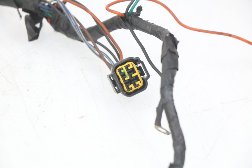 photo de FAISCEAU MBK STUNT NAKED 50 (2004 - 2018) - Vue rapprochée