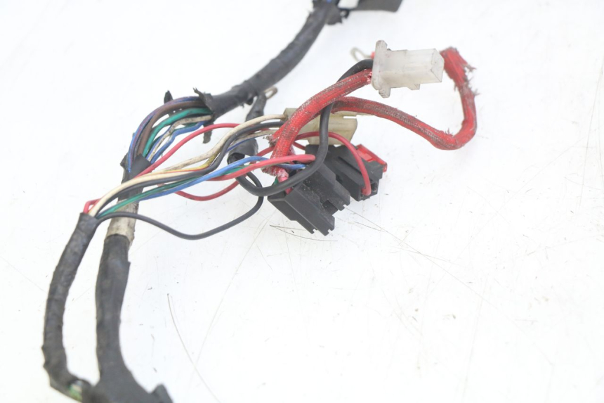 photo de FAISCEAU MBK STUNT NAKED 50 (2004 - 2018) - Vue d’ensemble