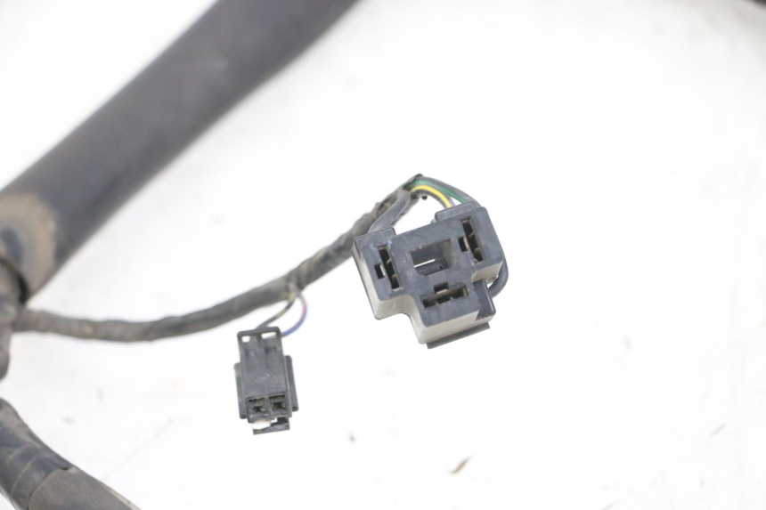 photo de FAISCEAU TETE FOURCHE YAMAHA FZS FAZER 600 (2001 - 2003)