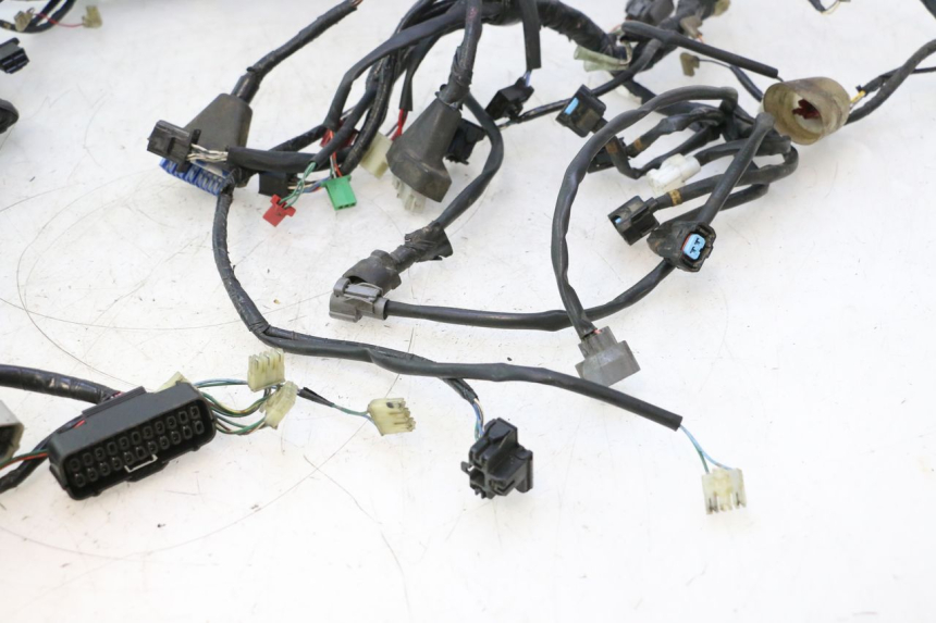photo de FAISCEAU HONDA VFR FI RC46 800 (1998 - 2001) - Photo complémentaire