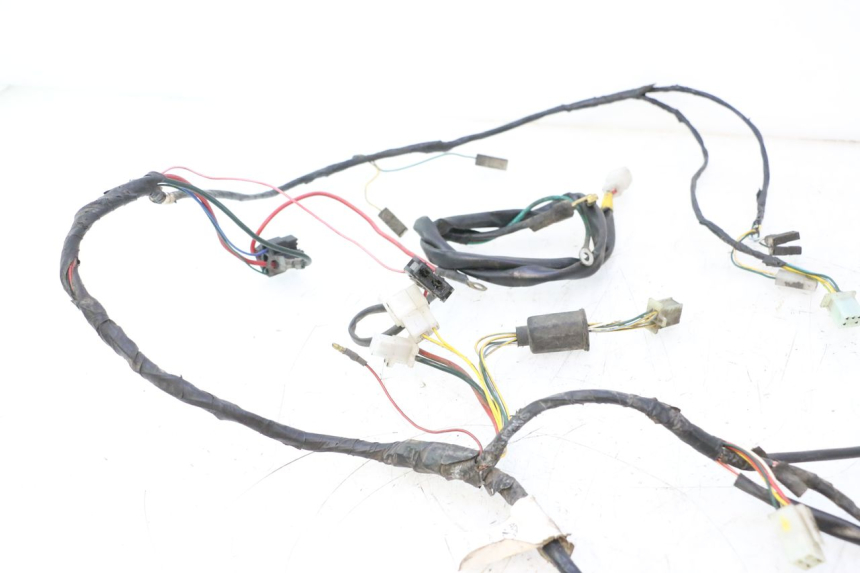 photo de FAISCEAU PEUGEOT VIVACITY 50 (2004 - 2009) - Points de fixation